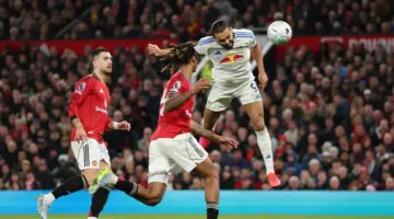 بضربة سويسرية.. سقوط محرج لمانشستر يونايتد على أولد ترافورد